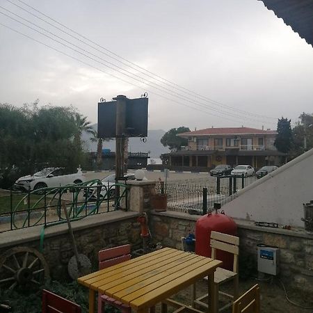 Tashan Otel Foça Luaran gambar